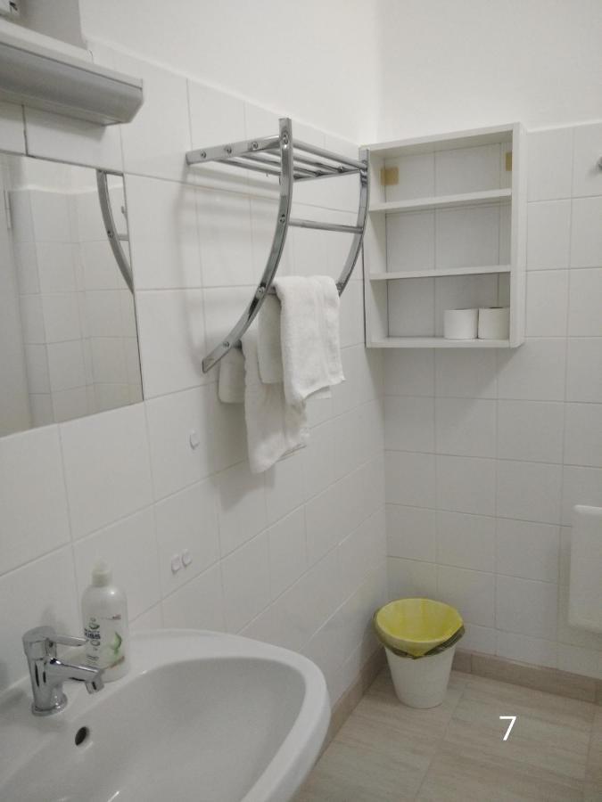 Andi-Haz Hotel Hajdúszoboszló Eksteriør billede