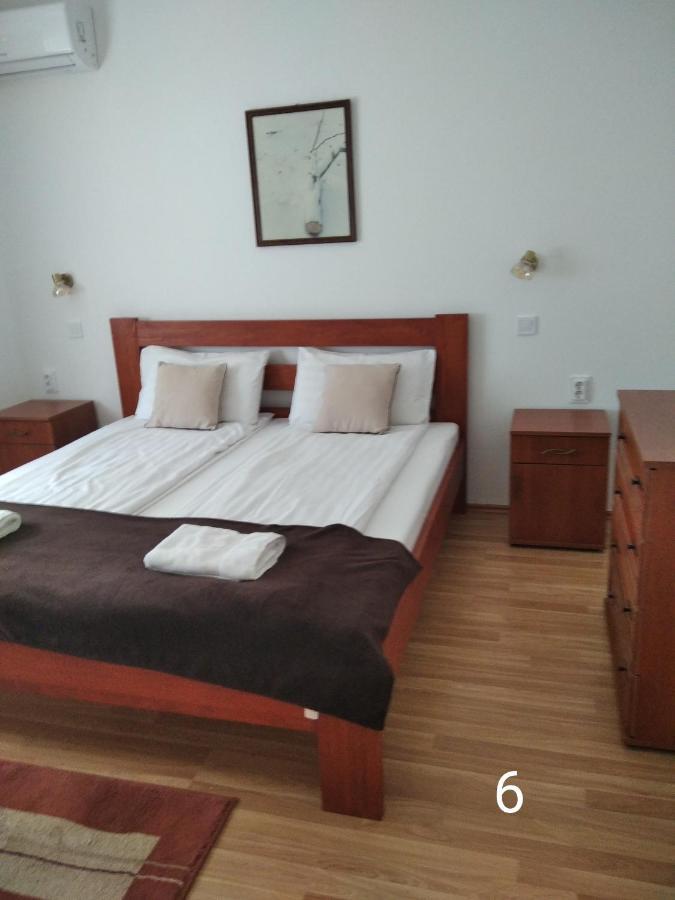 Andi-Haz Hotel Hajdúszoboszló Eksteriør billede