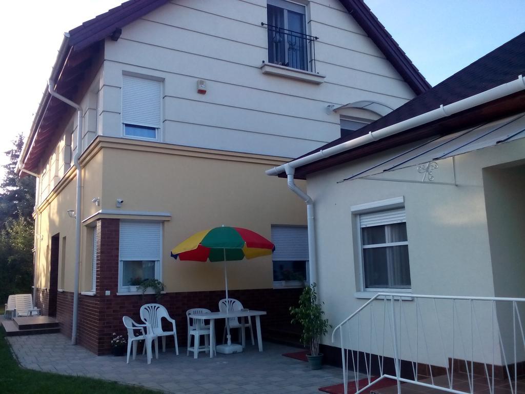 Andi-Haz Hotel Hajdúszoboszló Eksteriør billede