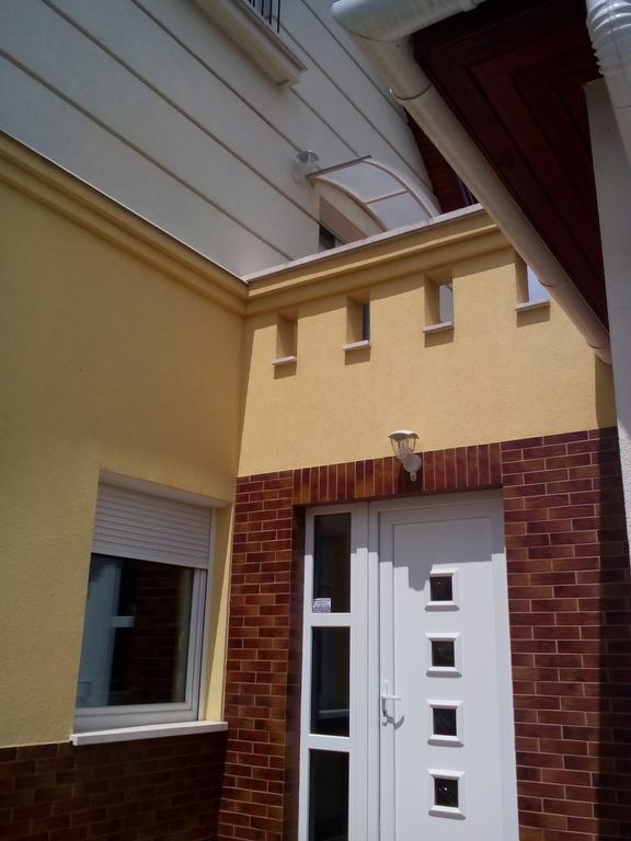 Andi-Haz Hotel Hajdúszoboszló Eksteriør billede